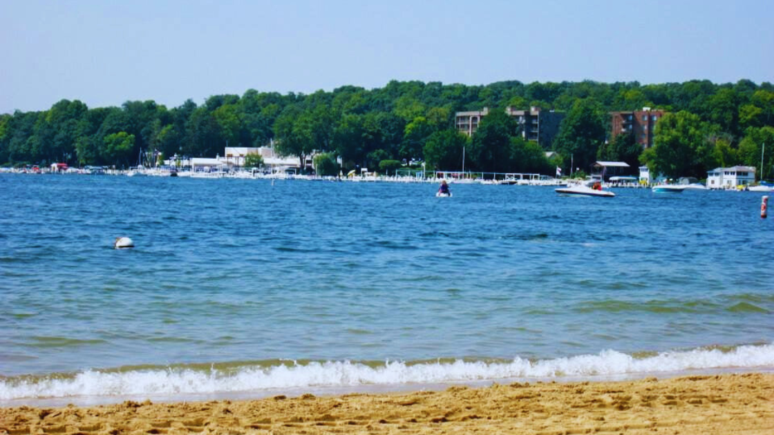 Williams Bay Beach View