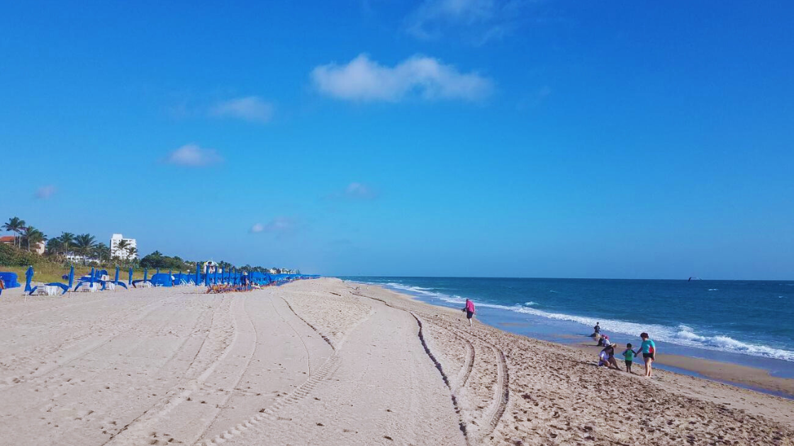 View In Lantana Municipal Beach