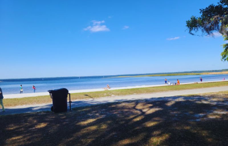 Views in Lakefront Beach